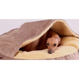 Letto a grotta per Levrieri