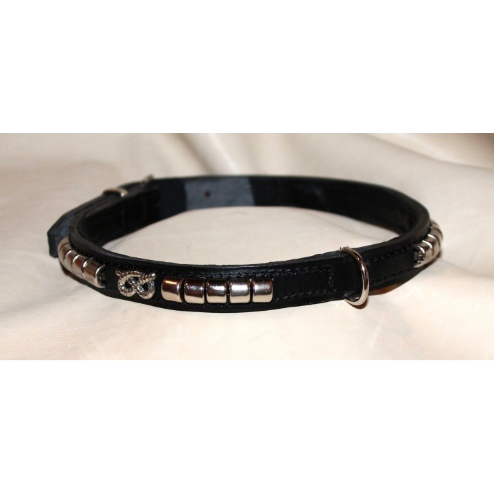 Staffordshire Bull Terrier collar