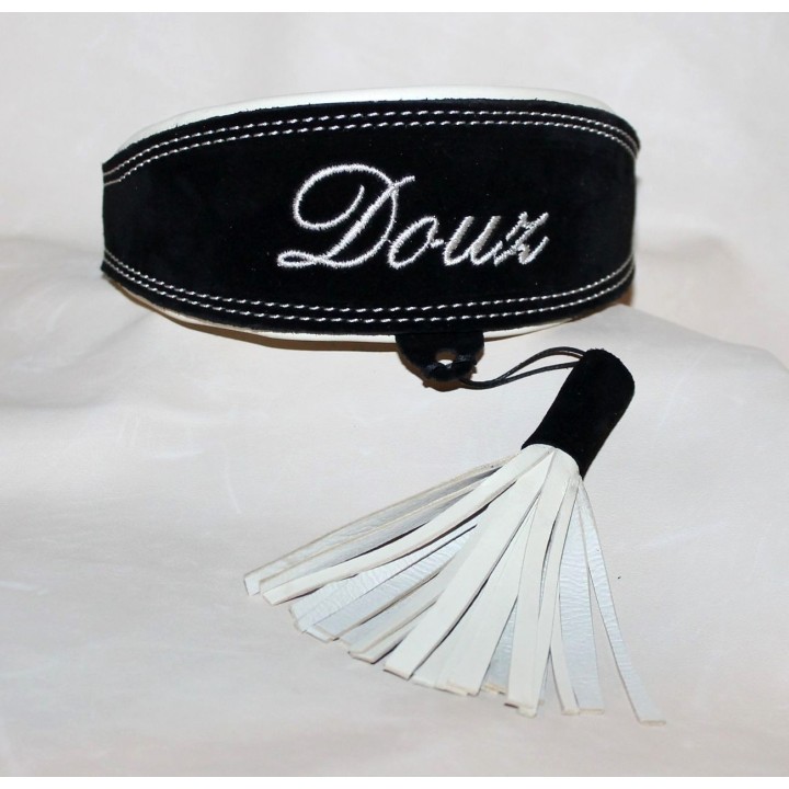 Greyhound collar with name embroidered