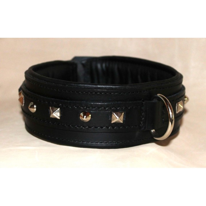 molossian collar