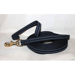 long leash in rubberized cotton.