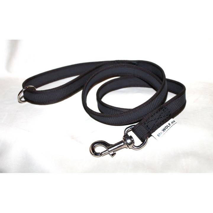 leash in rubberized nylon