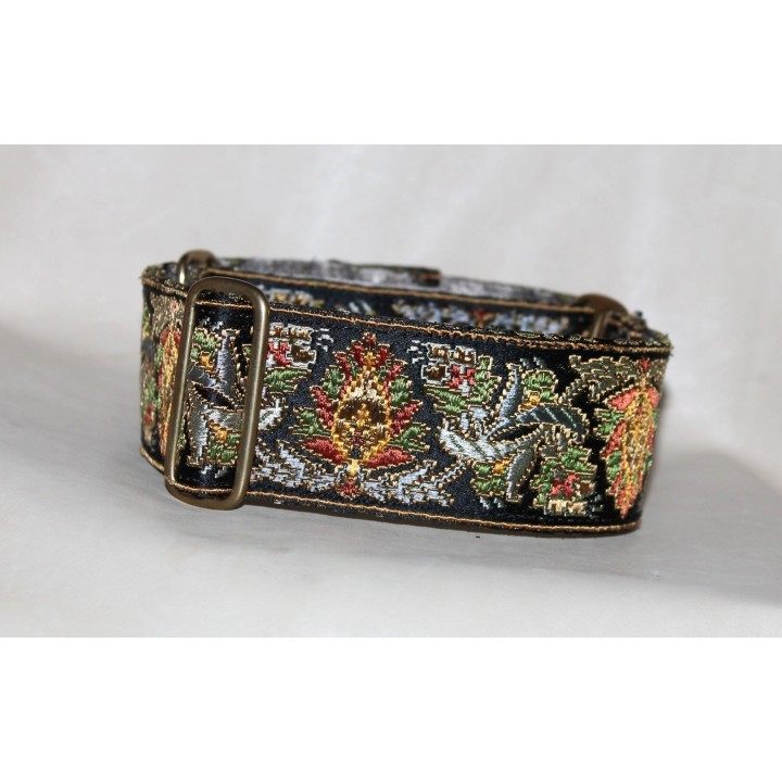 greyhound martingale collar