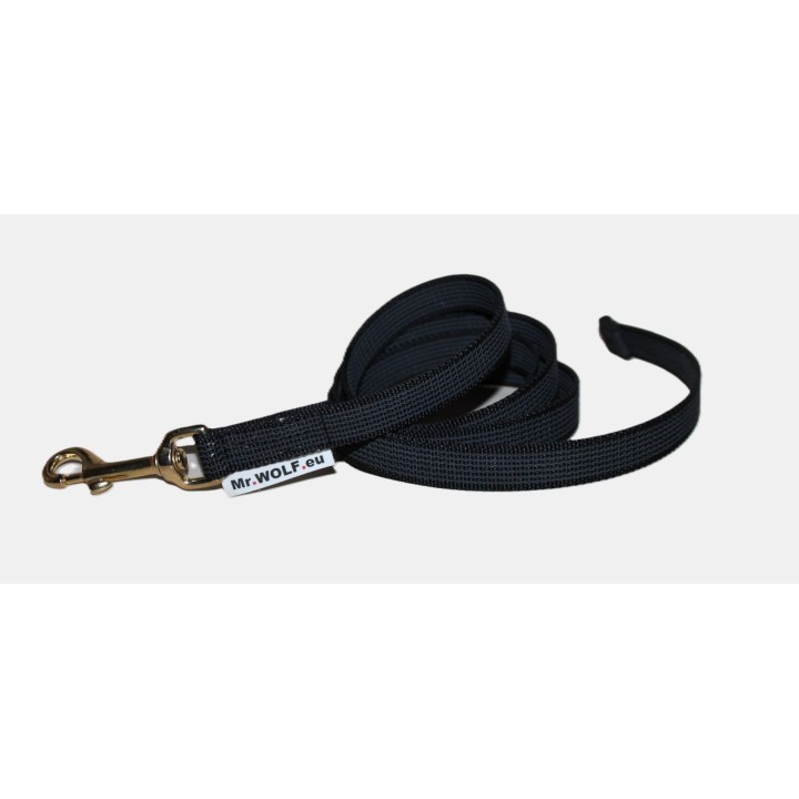 leash in rubberized nylon